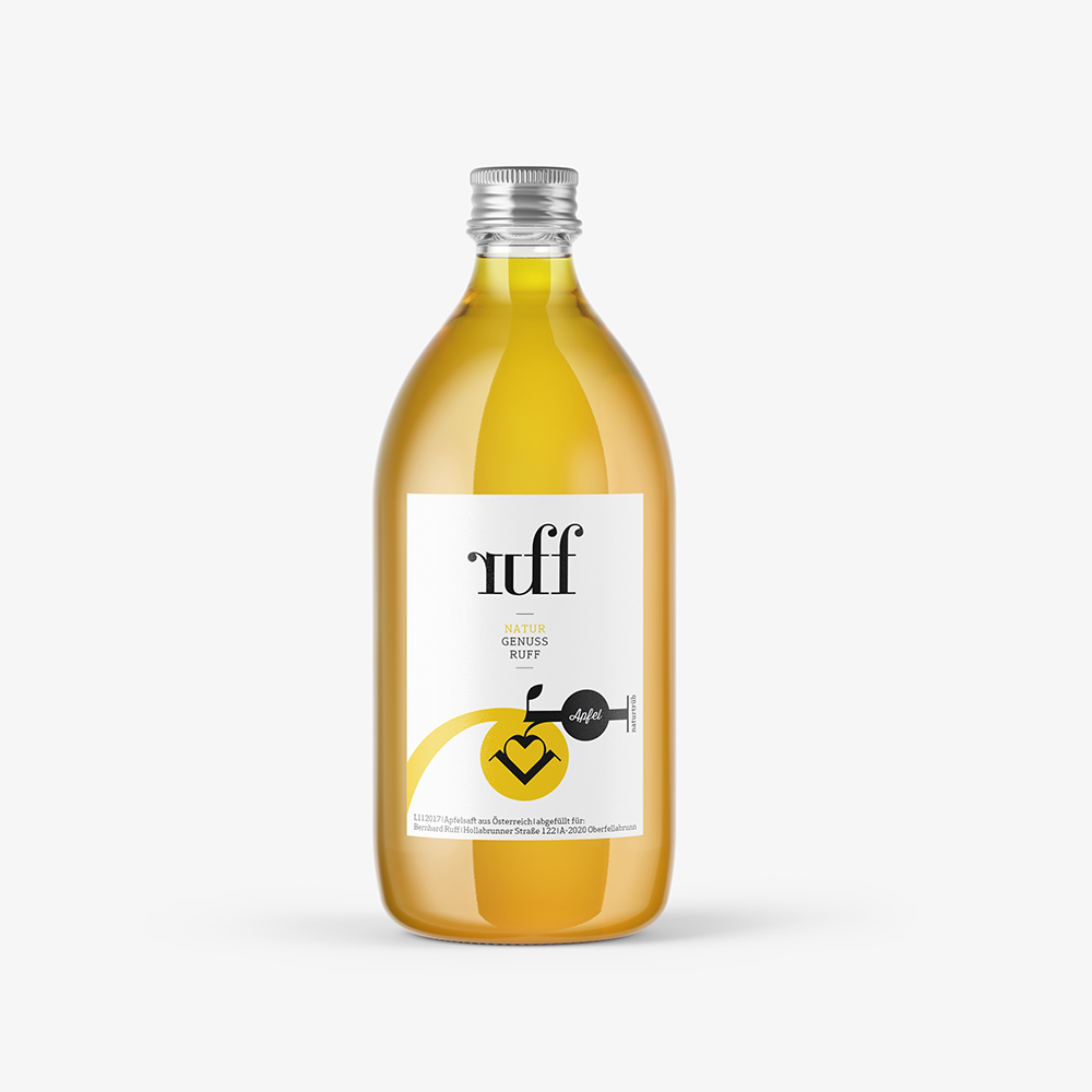 Titanweiss, Grafikstudio, Hanfthal, Weinviertel, Editorial Design, Flasche Apfelsaft.