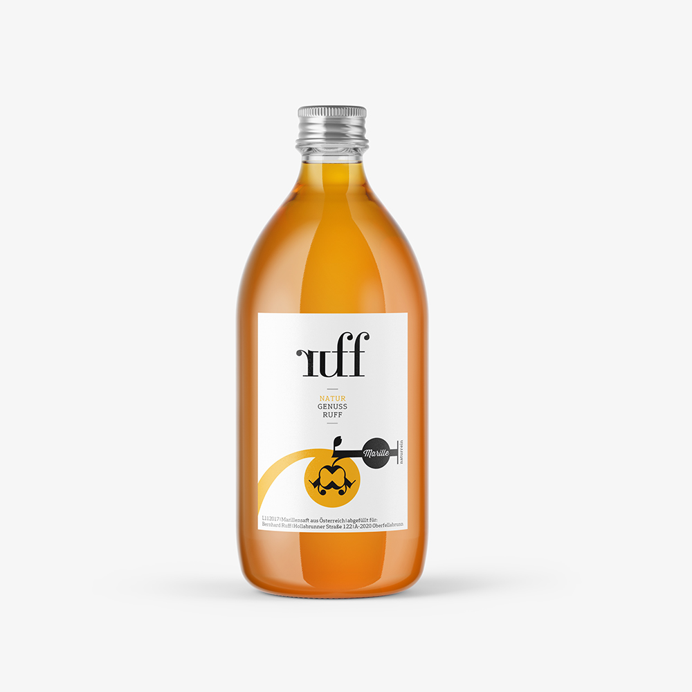 Titanweiss, Grafikstudio, Hanfthal, Weinviertel, Editorial Design, Flasche Marillensaft.