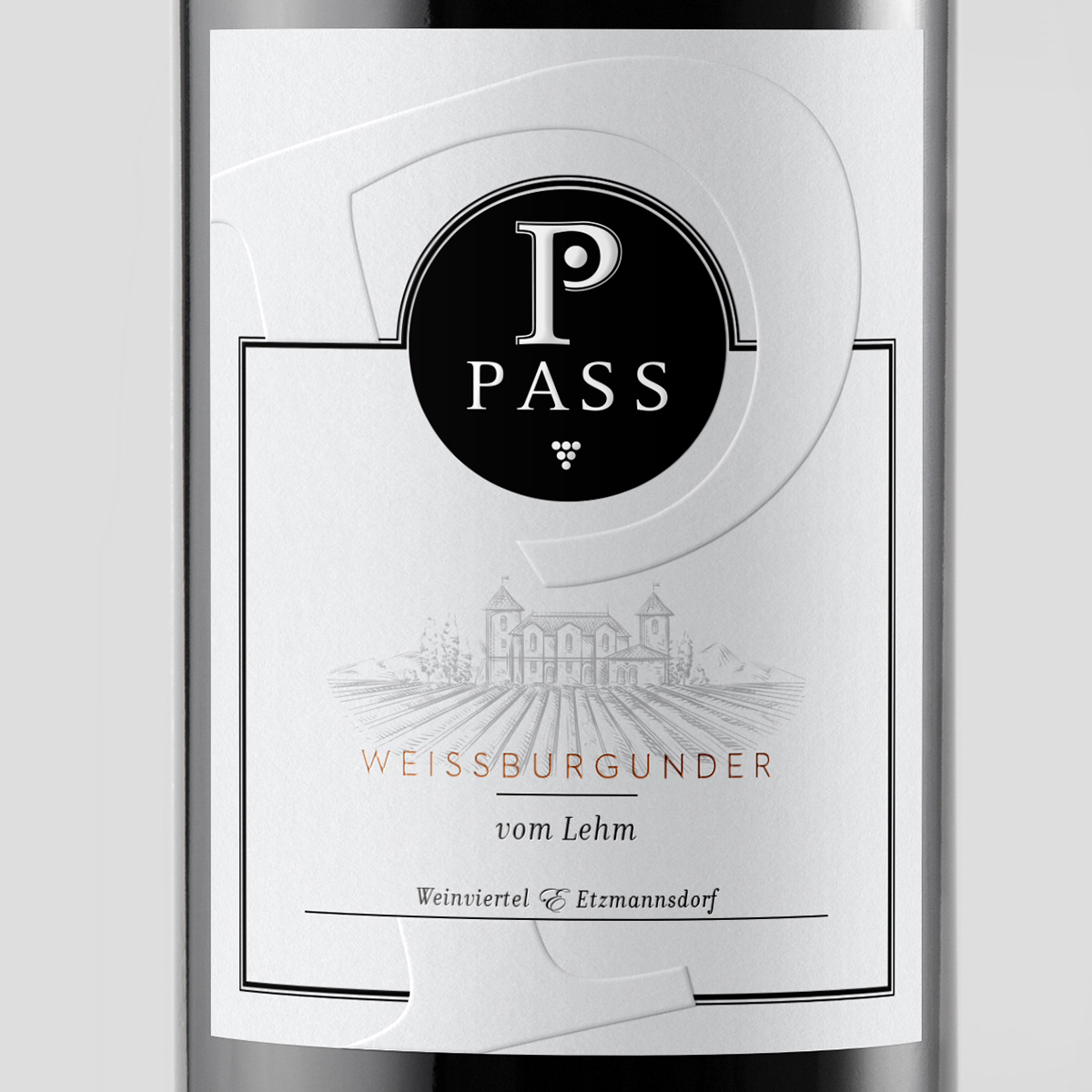 Titanweiss, Grafikstudio, Hanfthal, Weinviertel, Etikettendesign, Weingut Pass, Weinflasche