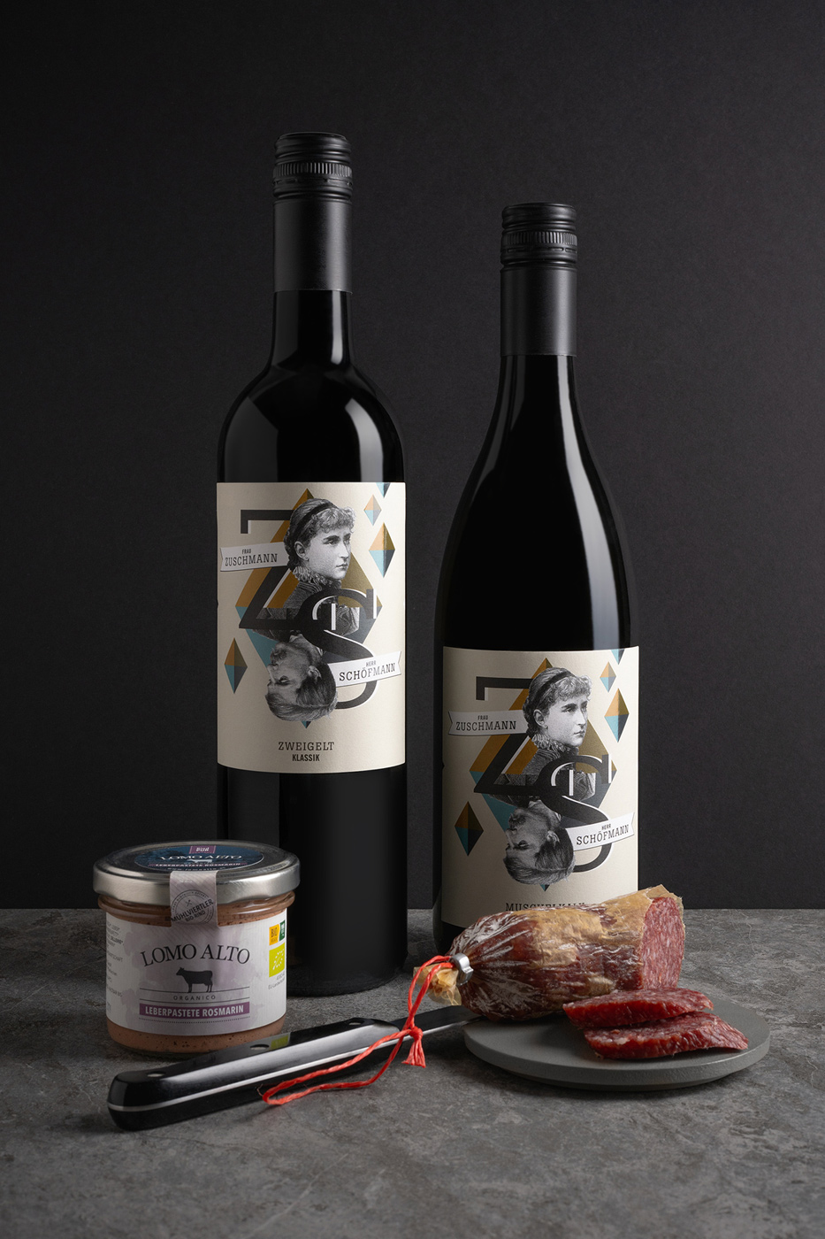 Titanweiss, Grafikstudio, Hanfthal, Weinviertel, Etikettendesign,  Weingut-Zuschmann-Schöfmann, Weinflasche